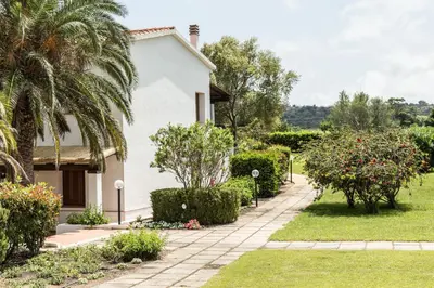 Giardino di White Sand Residence