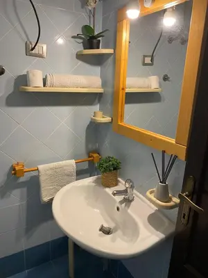 Bagno di Bilocale al Villaggio degli ulivi SAN TEODORO