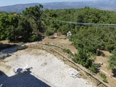 Paesaggio naturale nelle vicinanze of country house