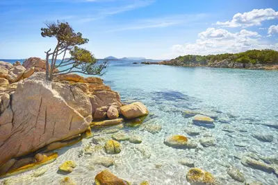 Paesaggio naturale nelle vicinanze dell'aparthotel
