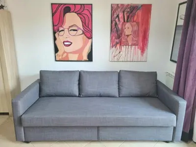 Area soggiorno di ValeValeHome - home gallery with fully equipped kitchen, reserved parking, big garden
