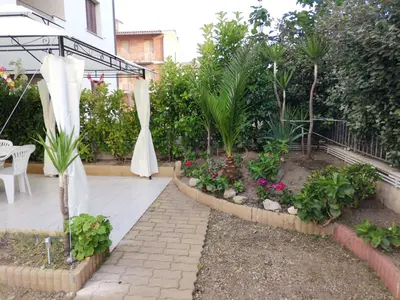 Giardino di ValeValeHome - home gallery with fully equipped kitchen, reserved parking, big garden