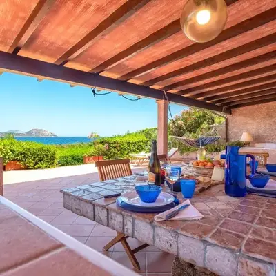 Costa Corallina Villa with direct beach access and stunning views