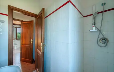 Bagno di Gorgeous Apartment In San Teodoro Ot