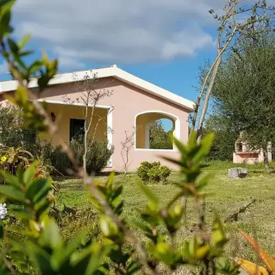 La Solidea - Villa con giardino a pochi passi da Cala Ginepro