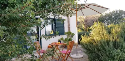 Giardino di Le Caracol - Appartamenti immersi nel verde della campagna e a 1 chilometro da Orosei
