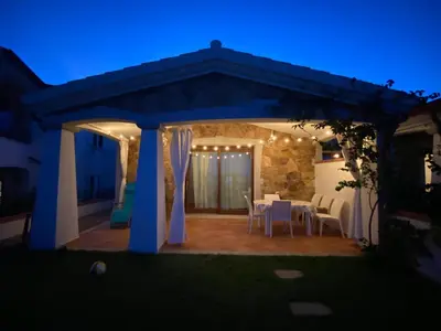 Patio o area all'aperto di VILLA FRANCESCA con vista mare La caletta SARDEGNA
