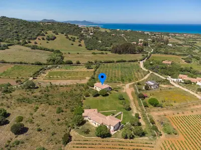 Paesaggio naturale nelle vicinanze della casa vacanze