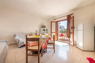 Cucina o angolo cottura di Apartment in San Teodoro 23144