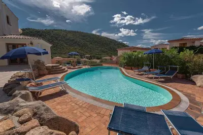 Piscina di Holiday home Budoni - Insel Sardinien 27735 o nelle vicinanze