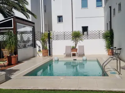 Piscina di Relaxing and Comforting o nelle vicinanze