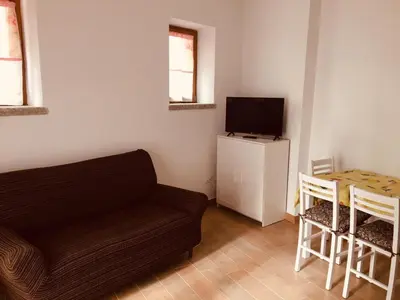 TV o dispositivi per l'intrattenimento presso CAV Mameli