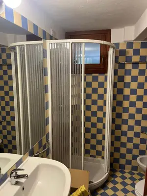 Bagno di Centro Servizi Marinella
