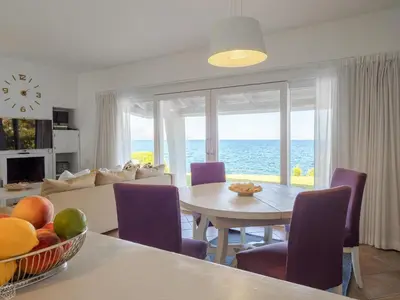 Paesaggio naturale nelle vicinanze della villa