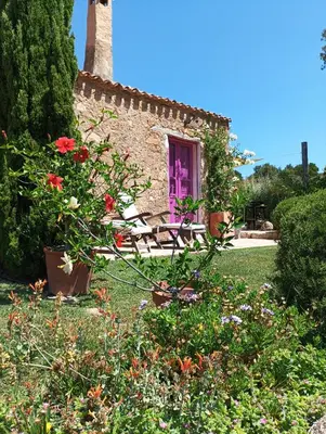 Giardino di holiday home su Niberalzu