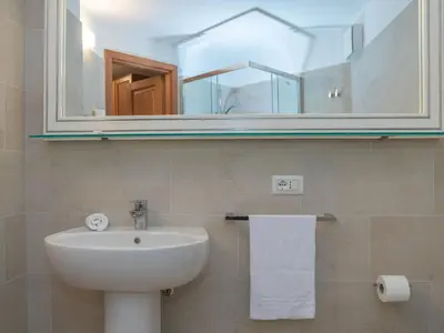 Bagno di Holiday Home Corbezzolo 7 - Vista Village by Interhome