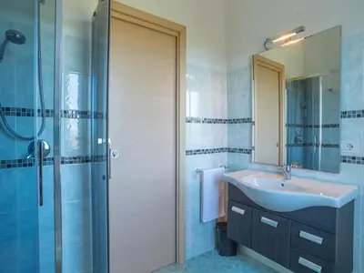 Bagno di Holiday Home Pellicano by Interhome