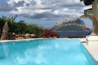 Paesaggio naturale nelle vicinanze della villa