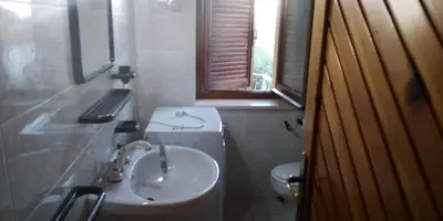 Bagno di Orosei-Sardegna-Appartamento 5 posti letto con giardino