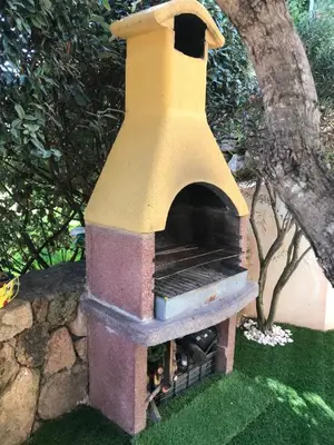 Attrezzature per barbecue disponibili per gli ospiti dell'appartamento