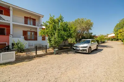 Planimetria di Appartamento Residenziale Trilocale 4 posti letto via Oristano