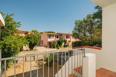 Balcone o terrazza di Appartamento Residenziale Trilocale 4 posti letto via Oristano