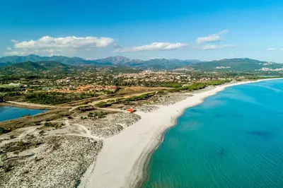 Paesaggio naturale nelle vicinanze della casa vacanze