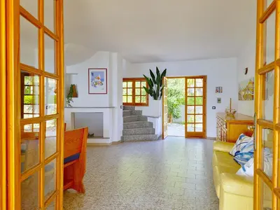 Area soggiorno di Villa Papiyon - Accesso privato alla spiaggia