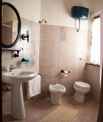 Bagno di Villa Bados 6 - Klodge