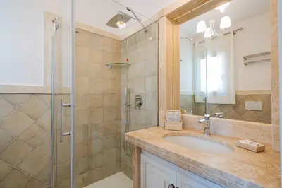 Bagno di Residenza L'Alzoni