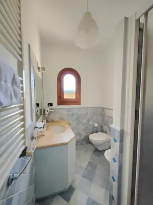 Bagno di Hommy Lab - stylish and modern with super kitchen, separate entrance, free parking