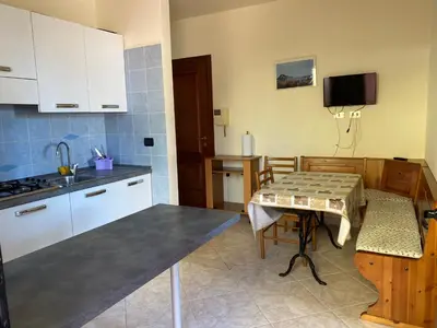 Cucina o angolo cottura di Holiday House Olbia Downtown (giardino e ingresso indipendente)