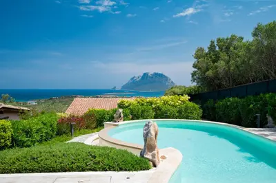 Paesaggio naturale nelle vicinanze della villa