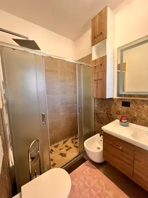 Bagno di La Cinta 2