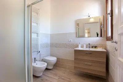 Bagno di La Casa in Collina - affittacamere con vista mare