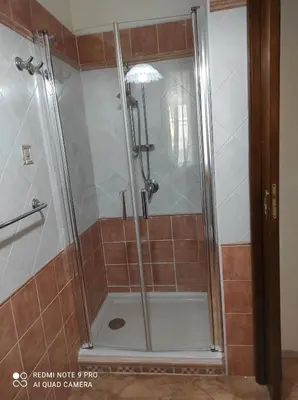 Bagno di MONOLOCALE YELLOW