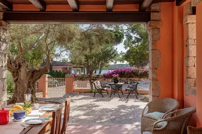 Ristorante o altro punto ristoro di Porto San Paolo Apartments