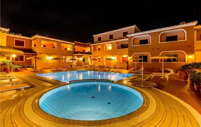 Piscina di Lovely Apartment In Orosei With Wifi o nelle vicinanze