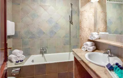 Bagno di Awesome Apartment In Orosei With Wifi