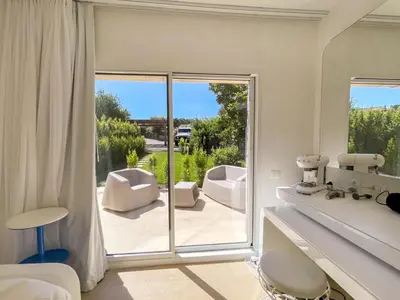 Area soggiorno di Holiday Home House Boat Large by Interhome