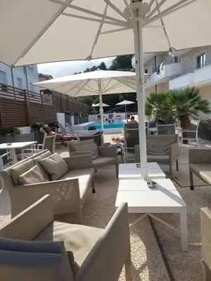 Piscina di Hotel Nettuno o nelle vicinanze