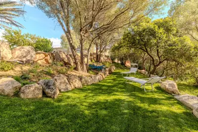 Giardino di Stazzo San Teodoro L'Olivastro Piscina Condivisa