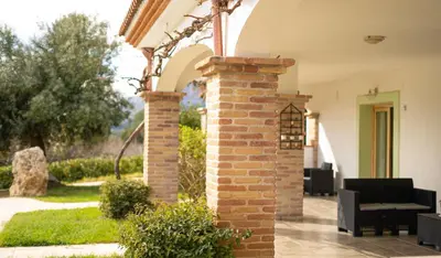 Giardino di HOTEL Essenza di Mirto