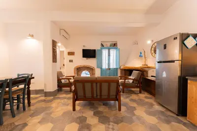 Cucina o angolo cottura di Domo Dizósa