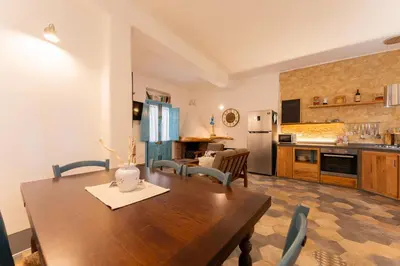 Cucina o angolo cottura di Domo Dizósa