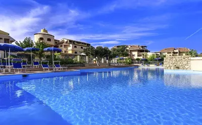 Piscina di Colonna Beach Hotel Marinella o nelle vicinanze