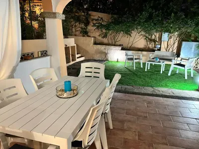 Area soggiorno di Insardinia House trilocale a 200mt dalla spiaggia