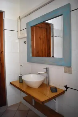 Bagno di Splendida Villetta Tavolara 1