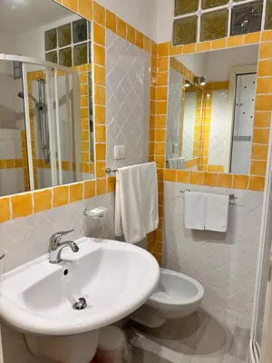 Bagno di Monolocale a due passi dal mare