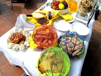 Cibo presso l'hotel o nelle vicinanze